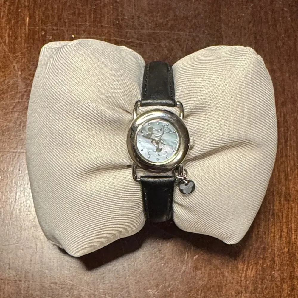 Disney for SII Marketing International | Mickey Mouse Watch with charm